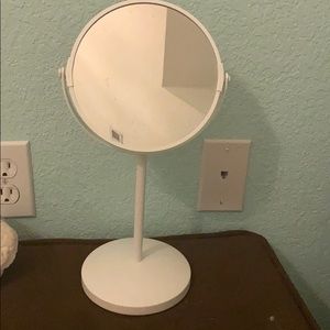 Double sided mirror